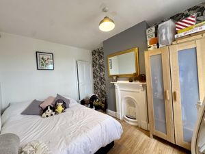 Photo 7- click for photo gallery